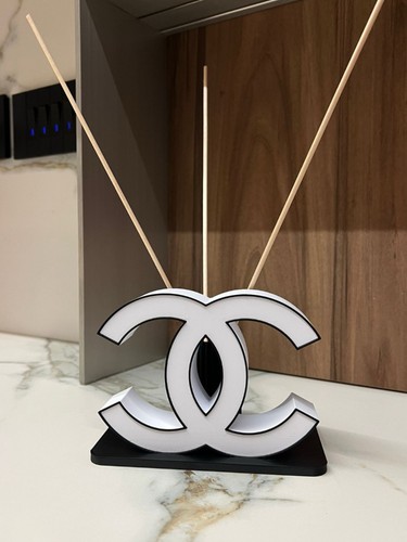Chanel perfumer - 3d,