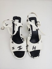 Sold Out Chanel White Black