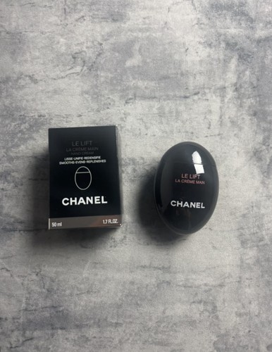Chanel eau hand - chanel, on