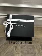 Chanel Magnetic Empty Handbag